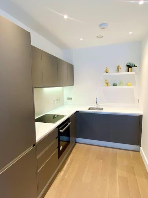 Appartement Lovely 1 Bed Flat In North Kensington Londres Extérieur photo